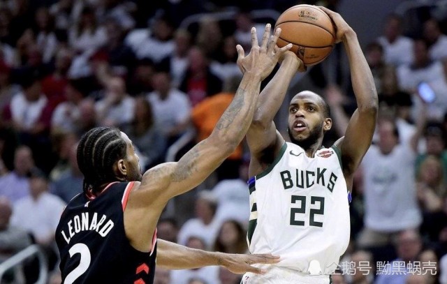  字母哥伤退雄鹿告急，米德尔顿空砍35分  