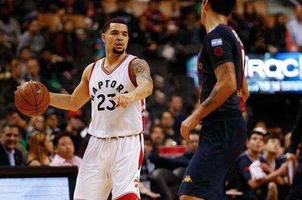  范弗里特三分如雨多伦多猛龙击败亚特兰大老鹰