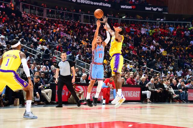  老鹰特雷杨穿针引线击败步行者延续强势  